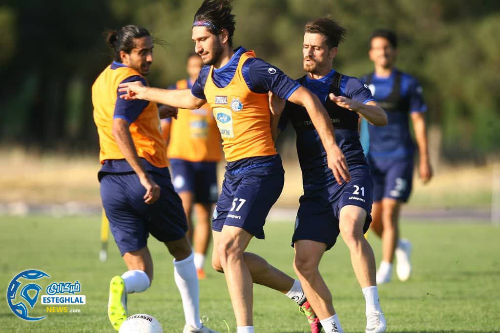 تمرین استقلال