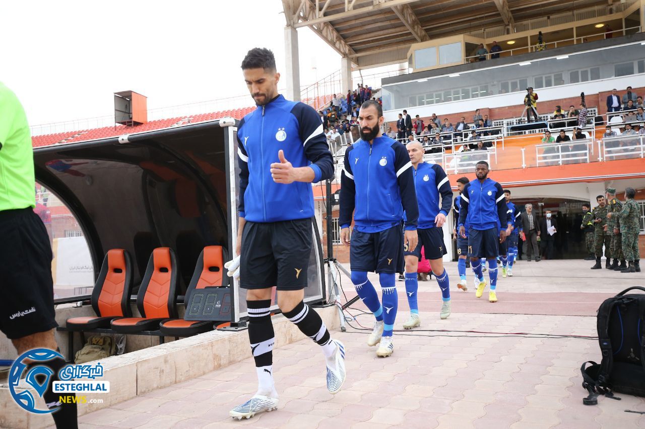 حواشی دیدار استقلال و نساجی