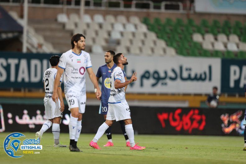 پیکان 0-2 استقلال