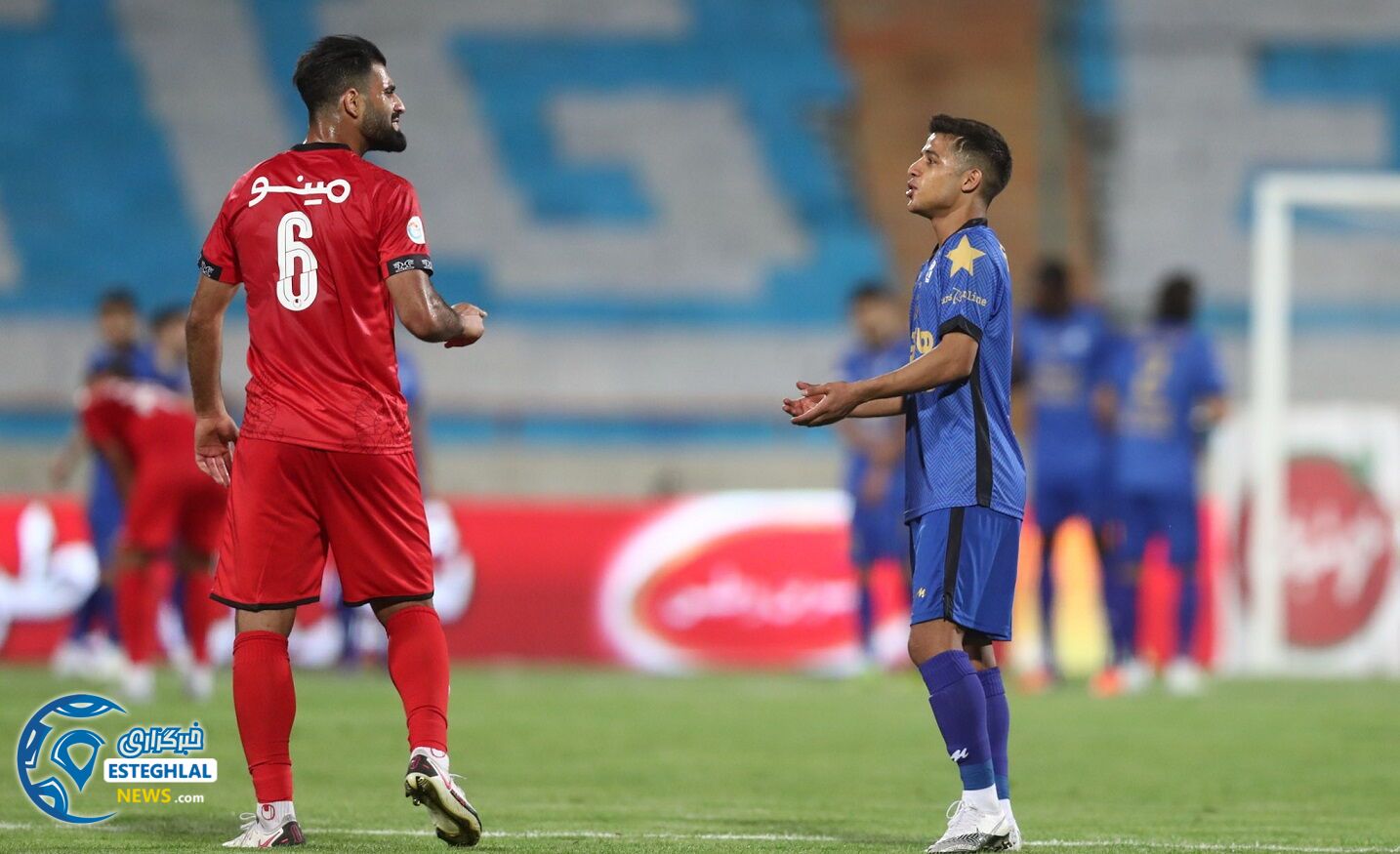 پیروزی(پرسپولیس) 1-0 استقلال