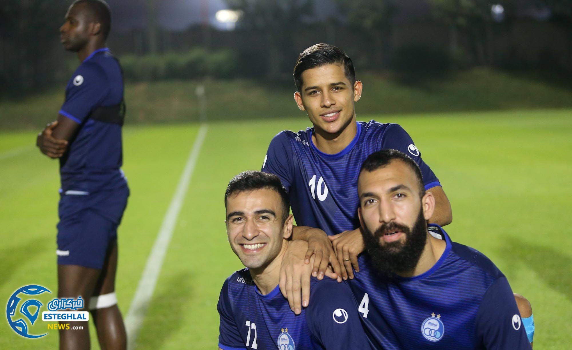 تمرین استقلال در دوحه