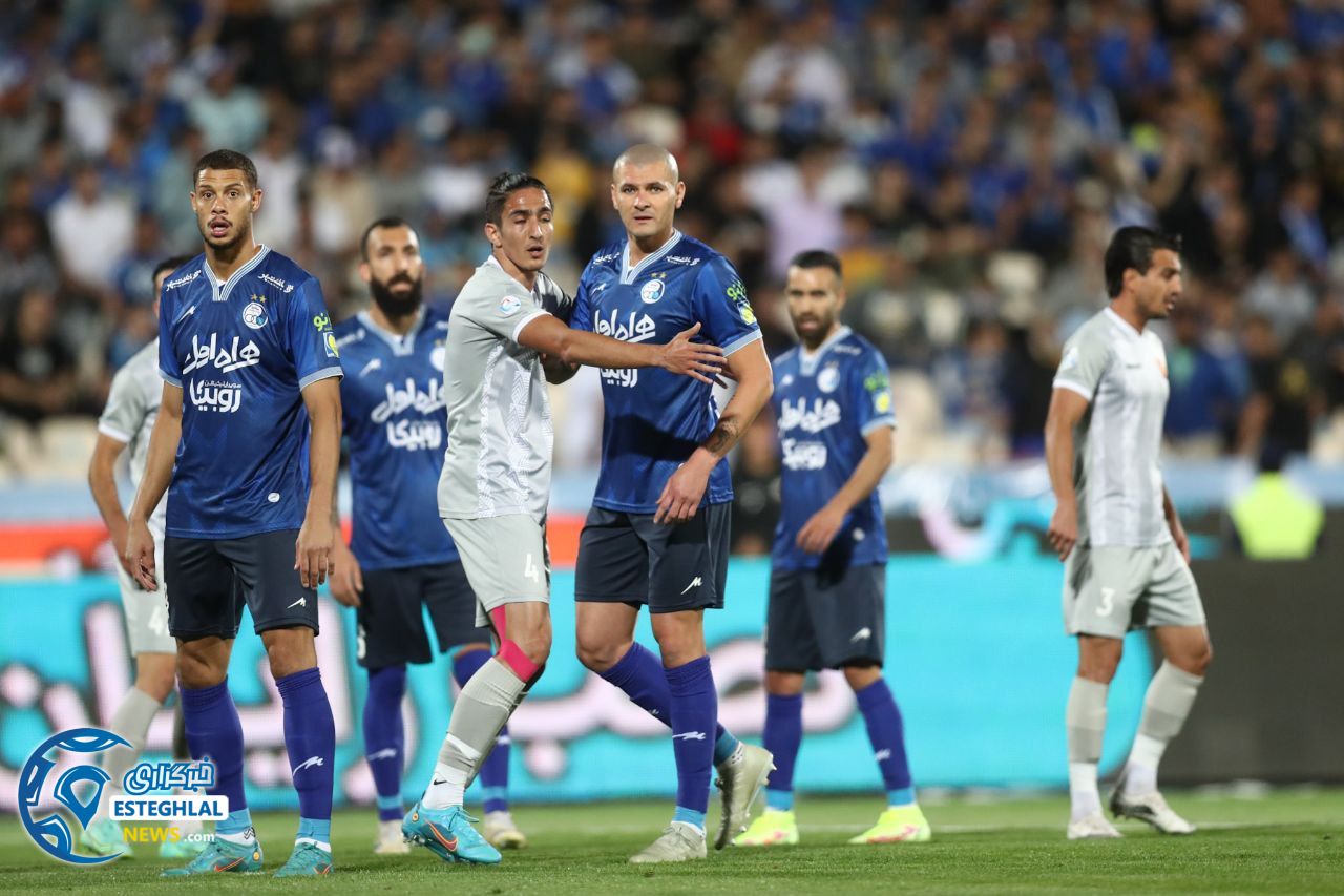 دیدار استقلال و شهر خودرو