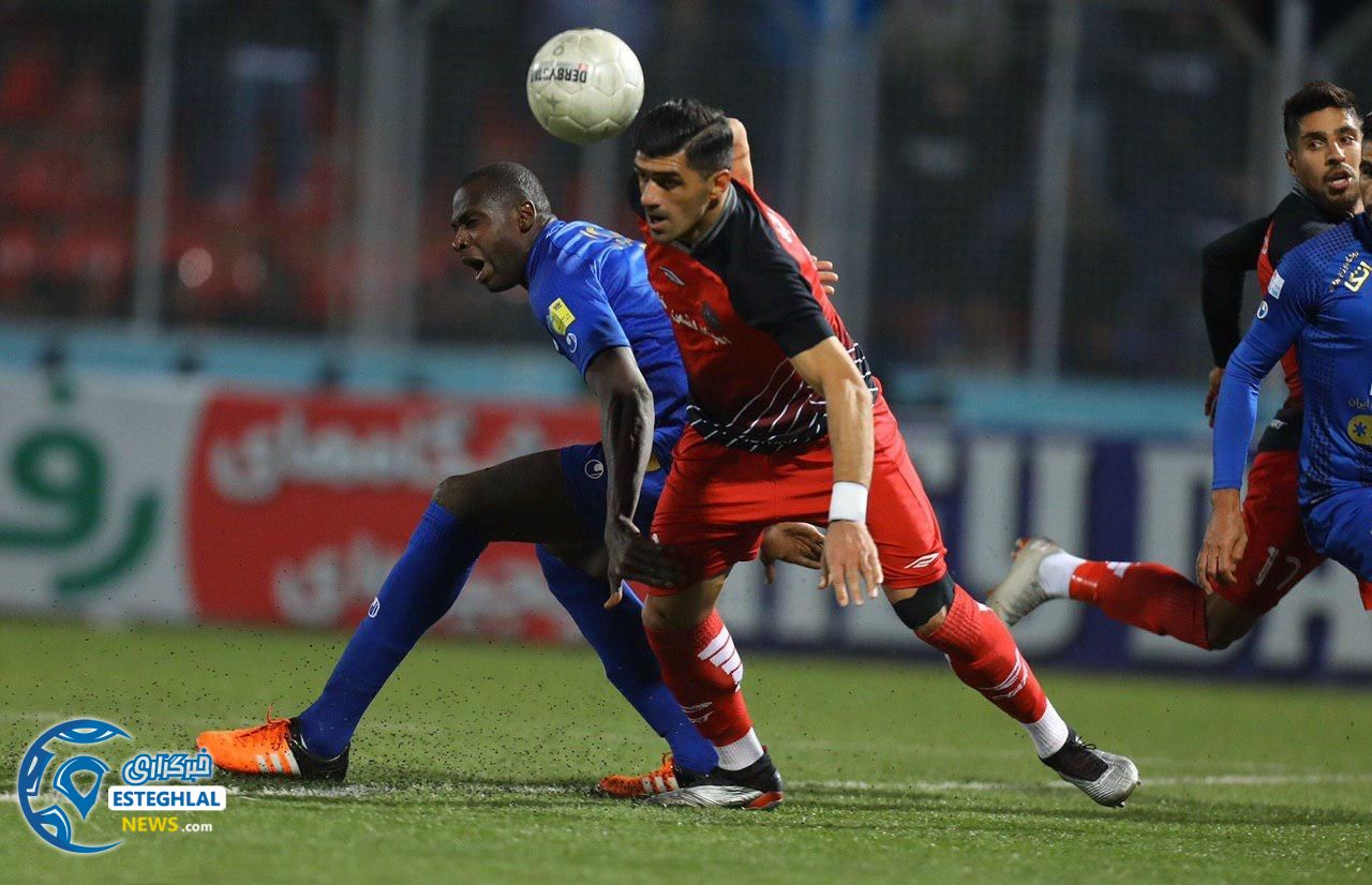 دیدار نساجی و استقلال