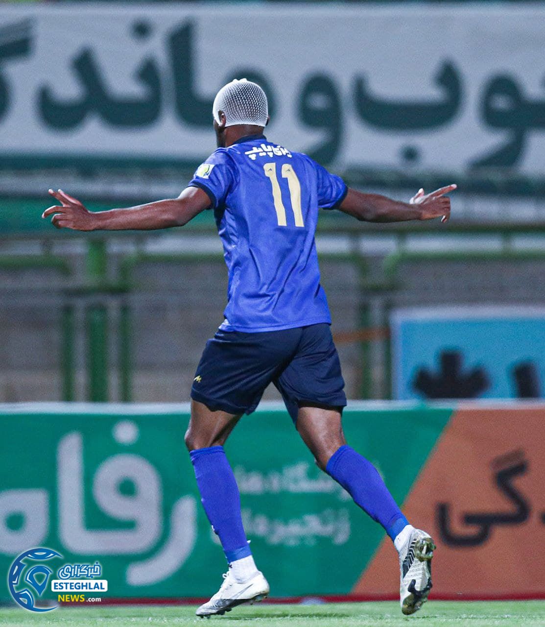 حواشی دیدار ذوب آهن و استقلال