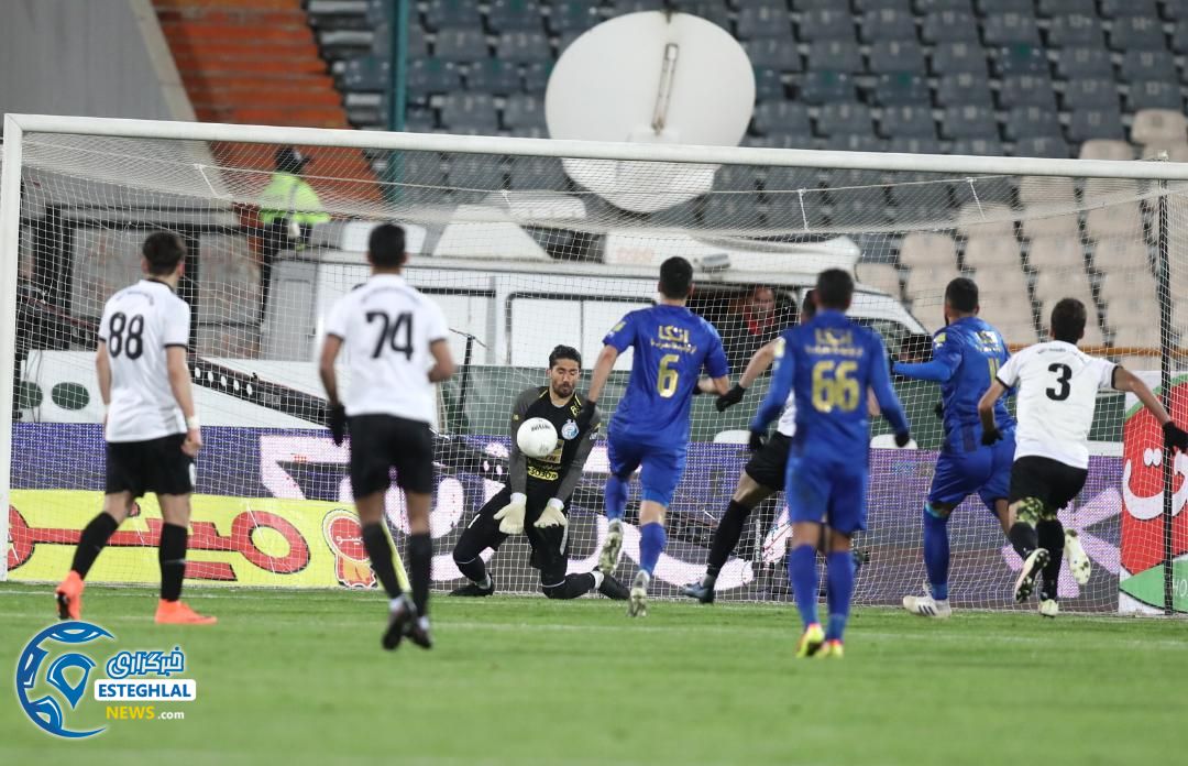 دیدار استقلال و نفت مسجدسلیمان