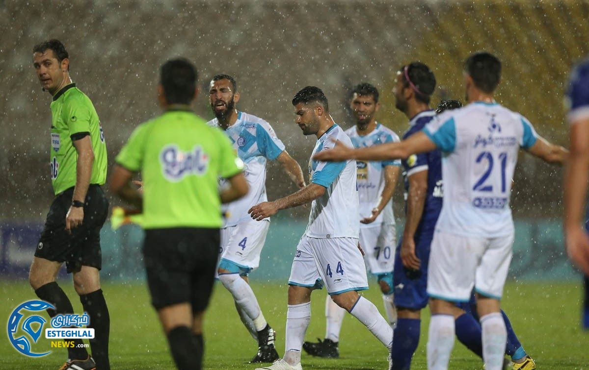 دیدار استقلال خوزستان و استقلال تهران