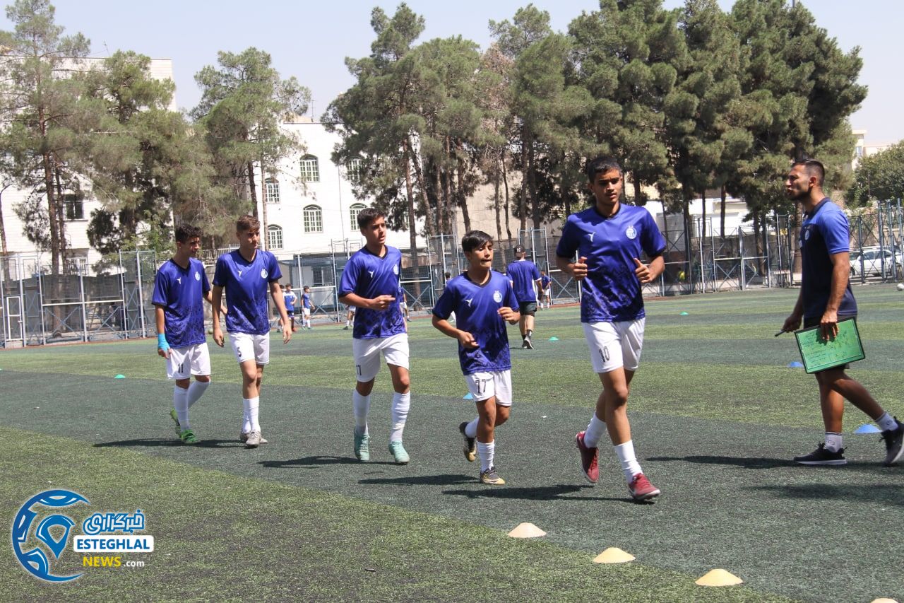 تیم نونهالان استقلال