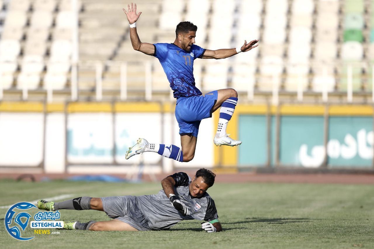 تیم فوتبال استقلال