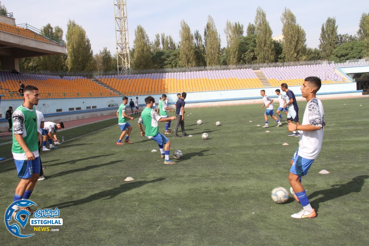 تیم نوجوانان استقلال