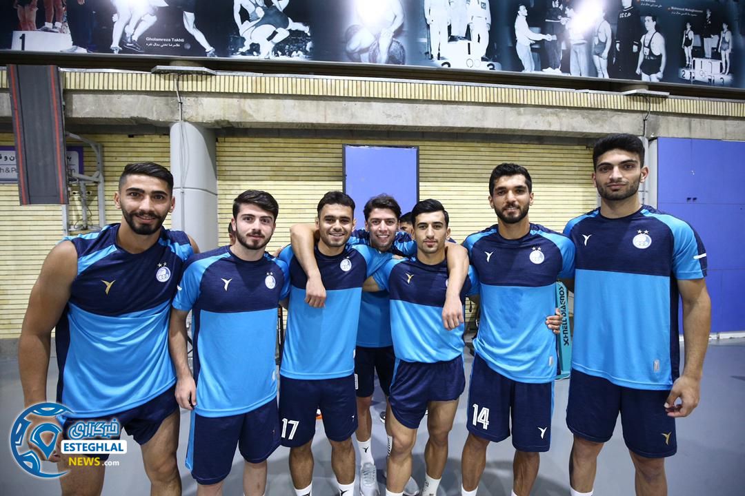 تمرین استقلال