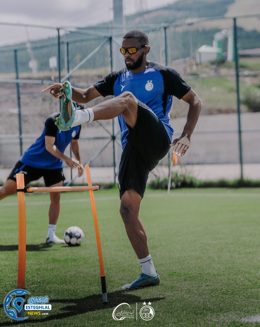 تمرین استقلال