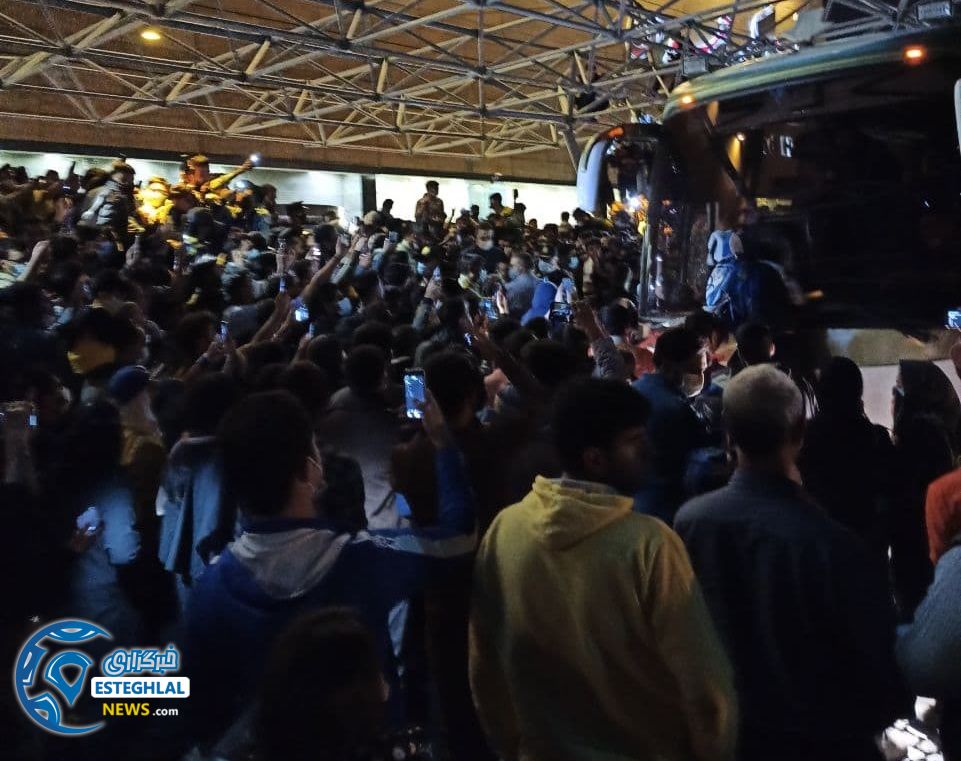 هواداران استقلال در شیراز