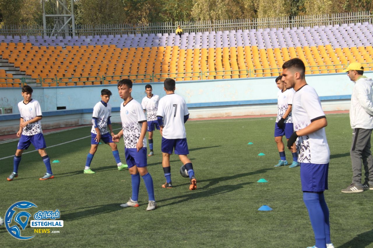 تیم نوجوانان استقلال