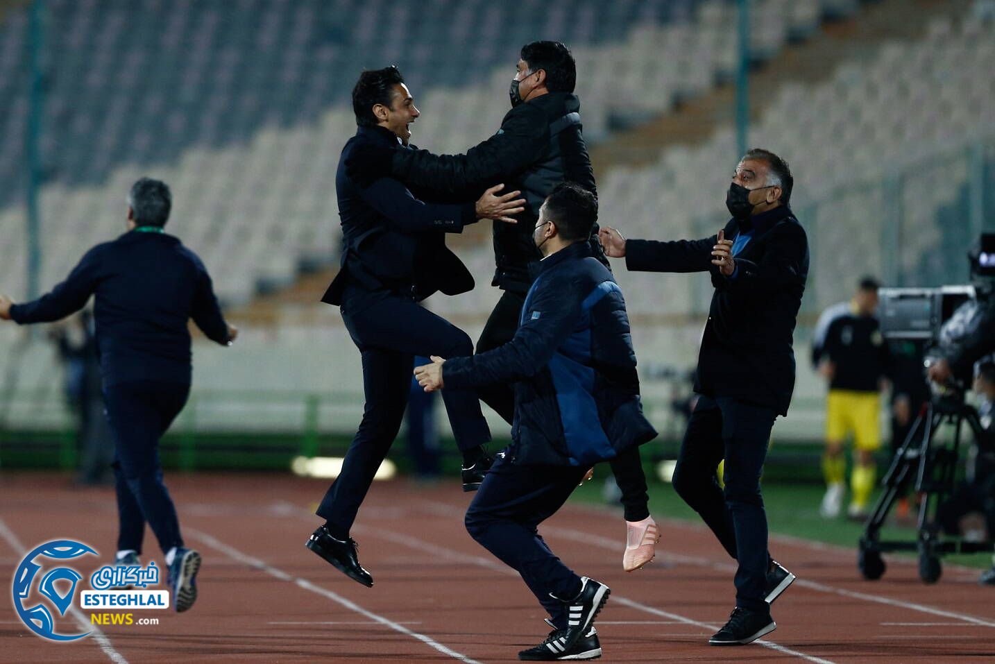 استقلال(تاج) 1-0 فجر سپاسی