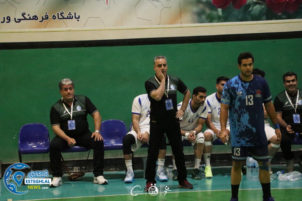 تیم هندبال استقلال کازرون