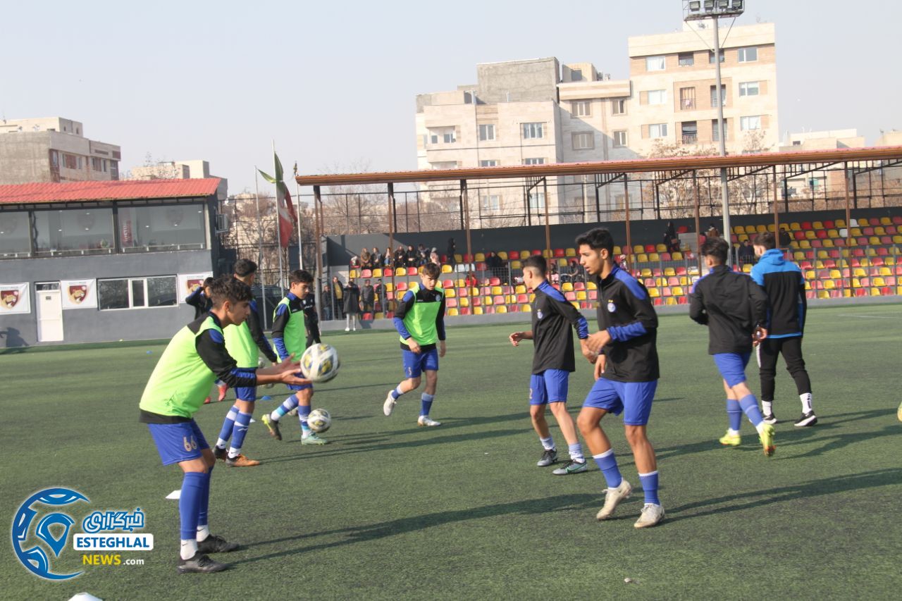 تیم نونهالان استقلال