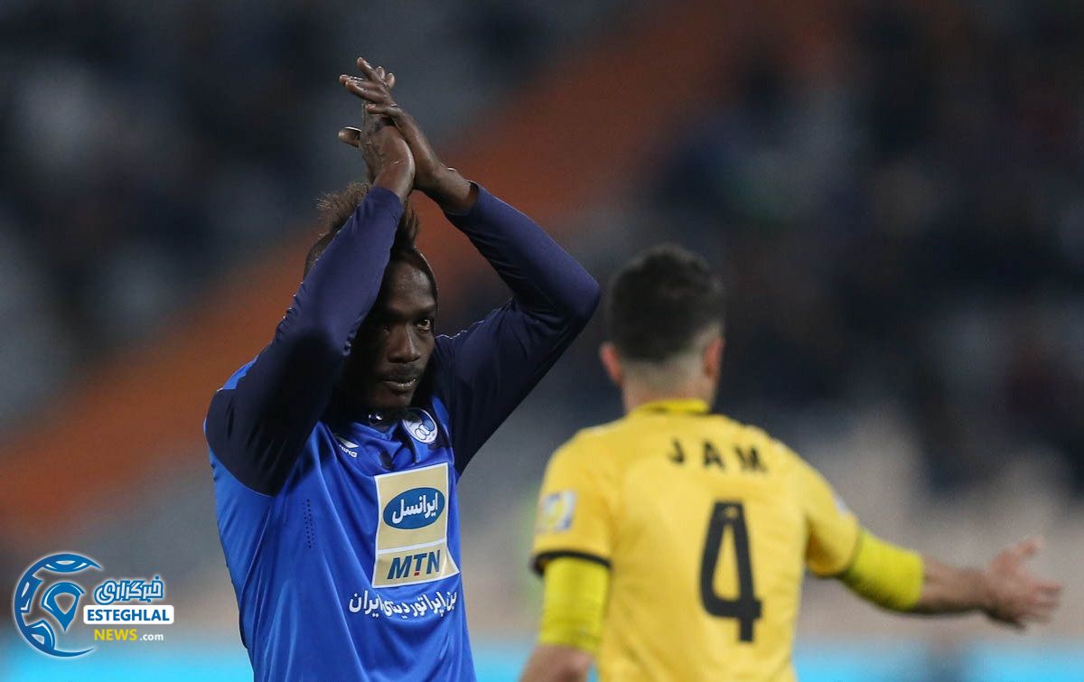 دیدار استقلال مقابل پارس جنوبی