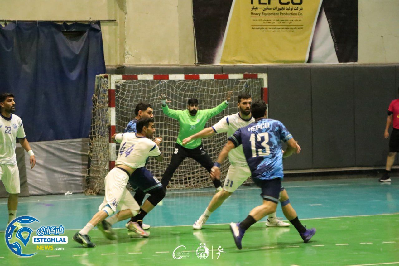 تیم هندبال استقلال کازرون