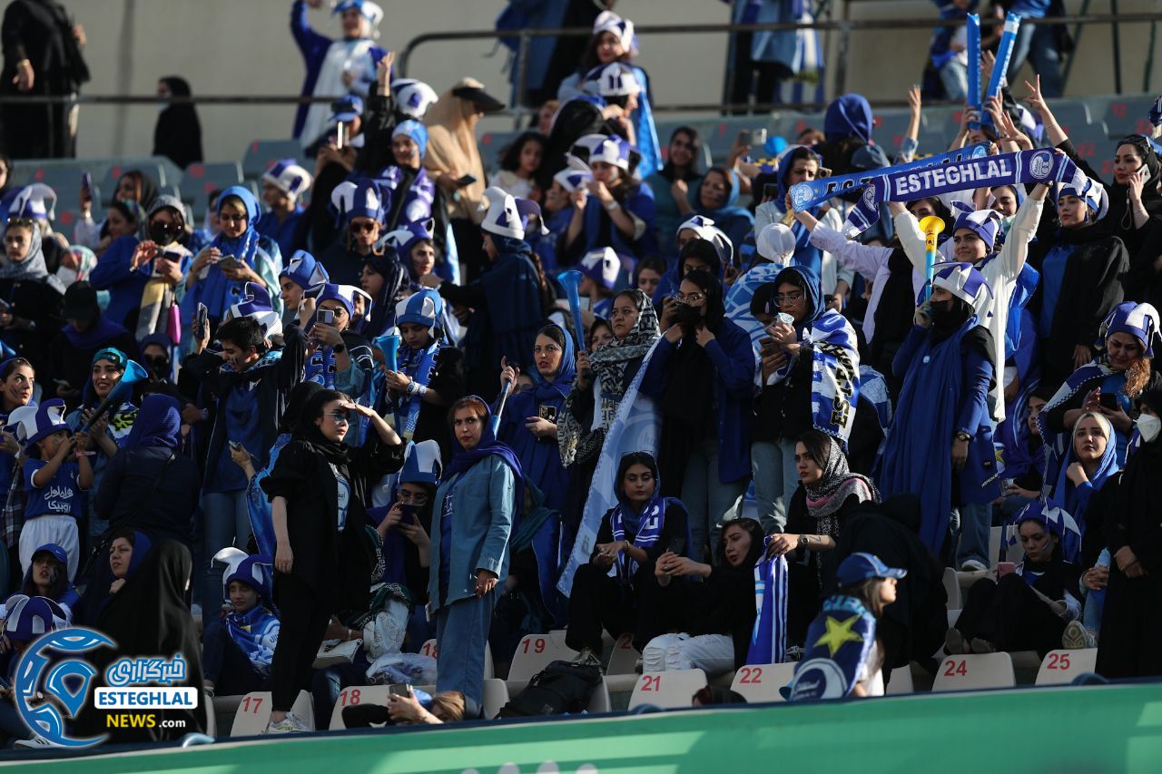 حواشی دیدار استقلال و نساجی