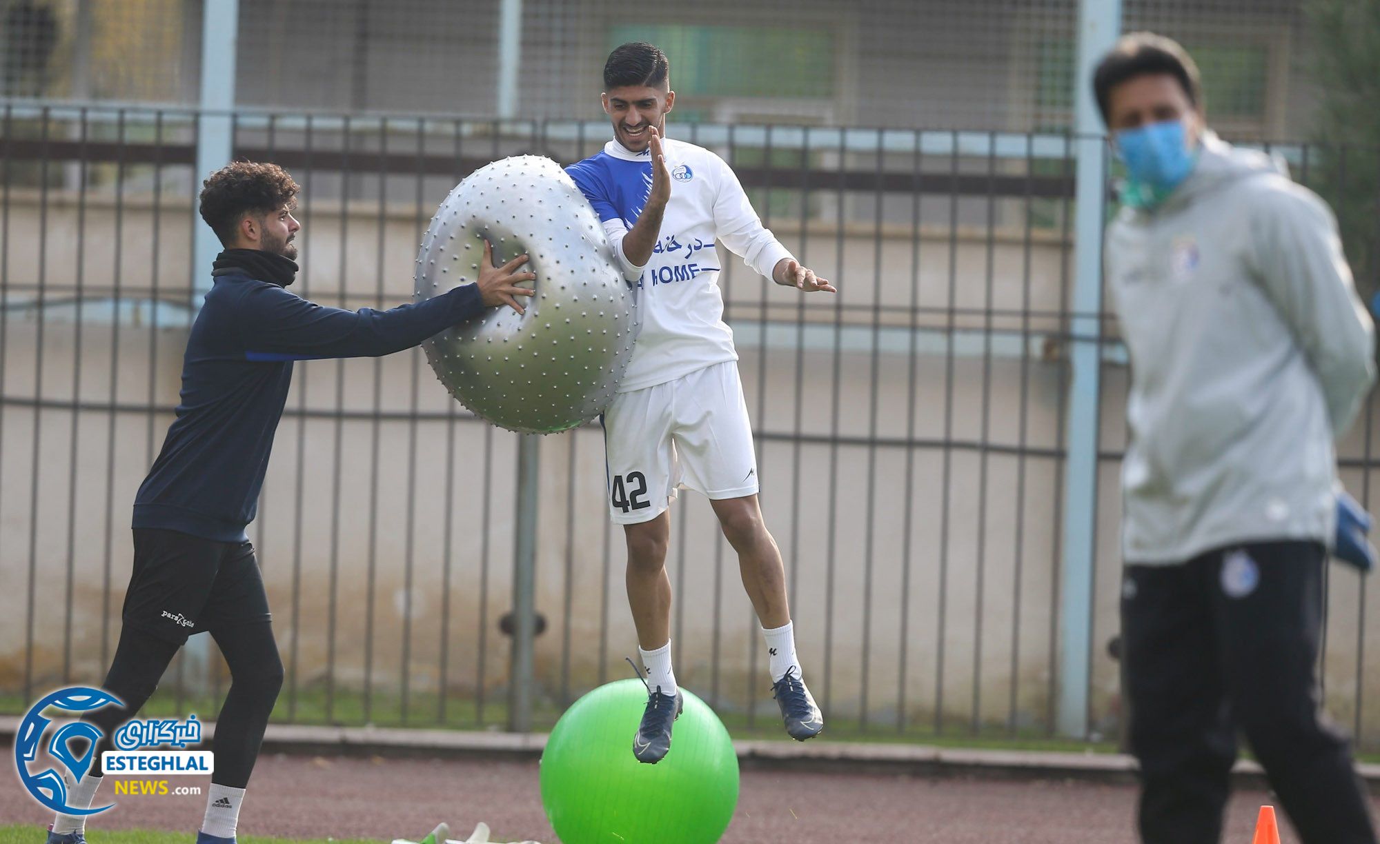 تمرین استقلال