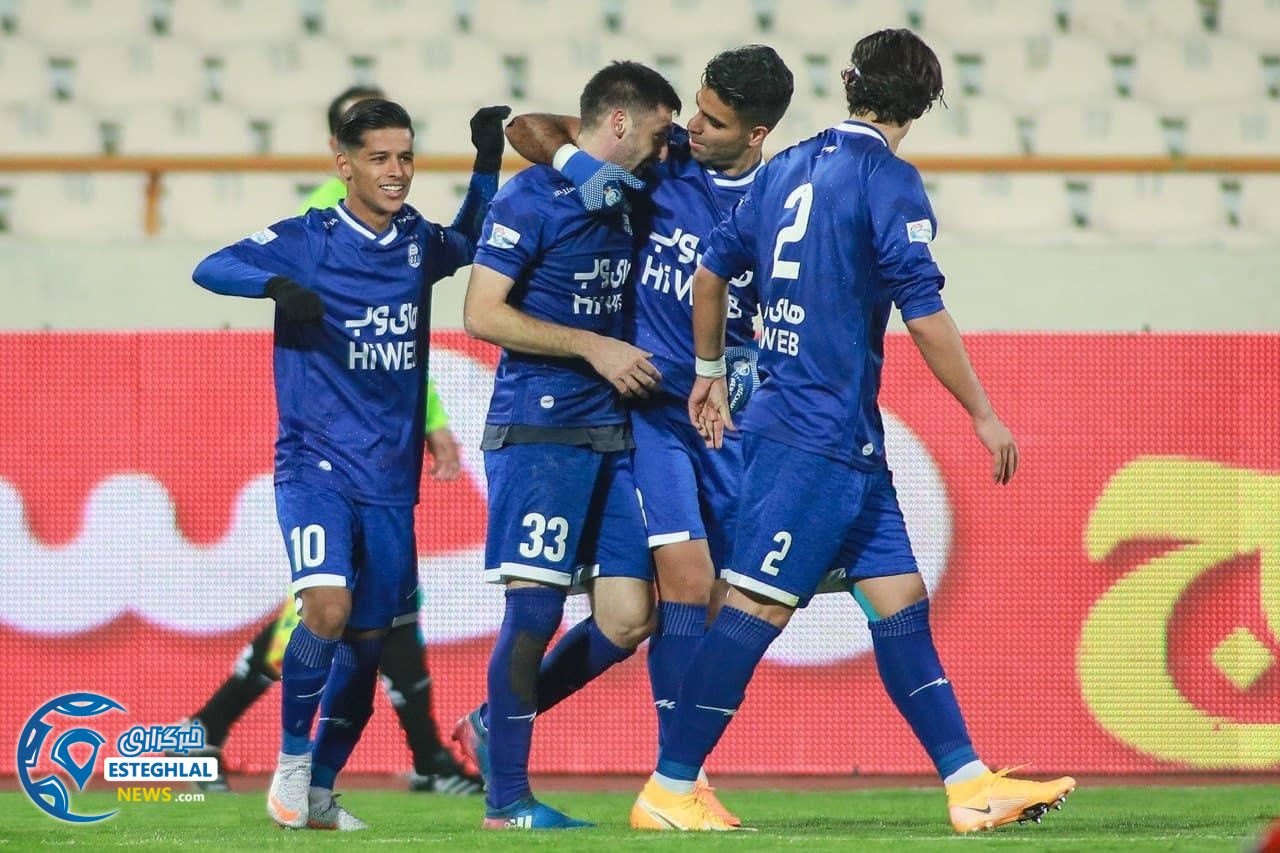 دیدار استقلال و ماشین سازی