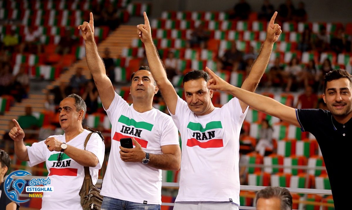 دیدار تیم های ملی والیبال ایران و صربستان